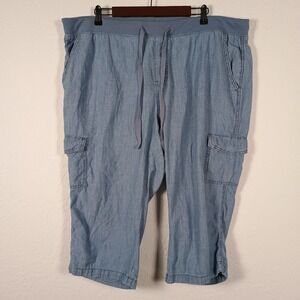 St. John's Bay Women's 2X Plus Blue Chambray Cargo Capri Pants Drawstring Waist